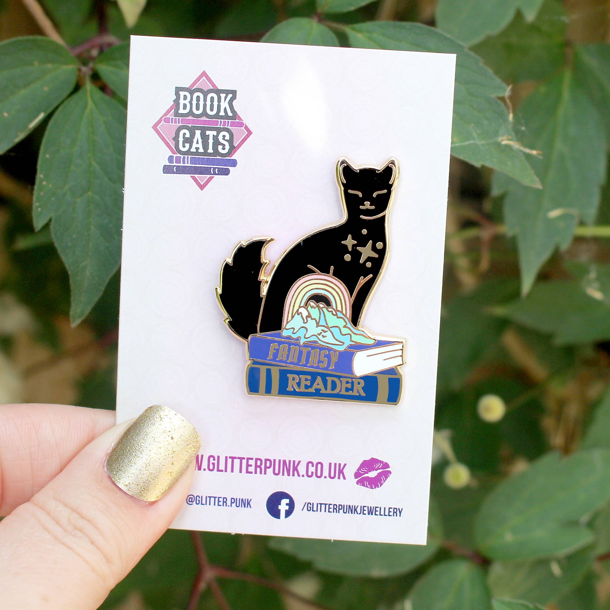 Fantasy Reader Cat - Enamel Pin