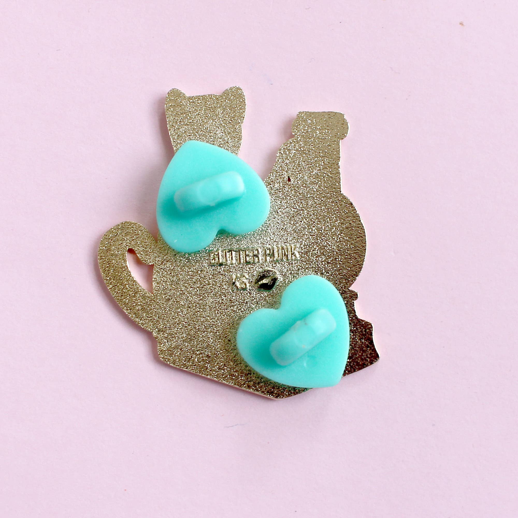 Classics Reader Cat - Enamel Pin