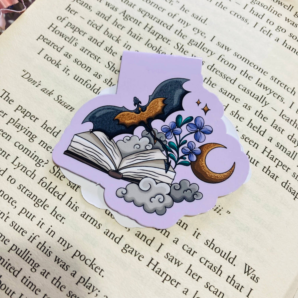 Dragons and books Magnetic Bookmark