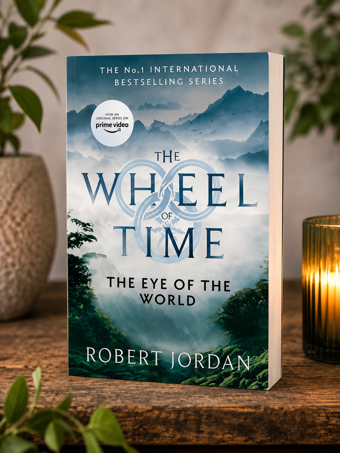 The Eye of the World: Book 1 of the Wheel of Time by Robert Jordan