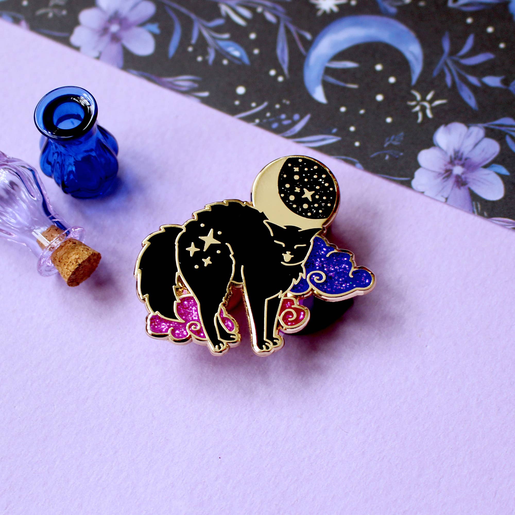 Scaredy Cat - Enamel Pin